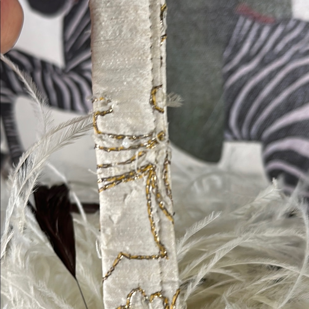 Feathered Handbag with Animal Print - Picture 11 of 12